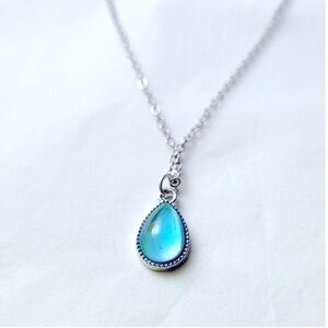 🆕 Dainty Blue Stone Pendant Necklace